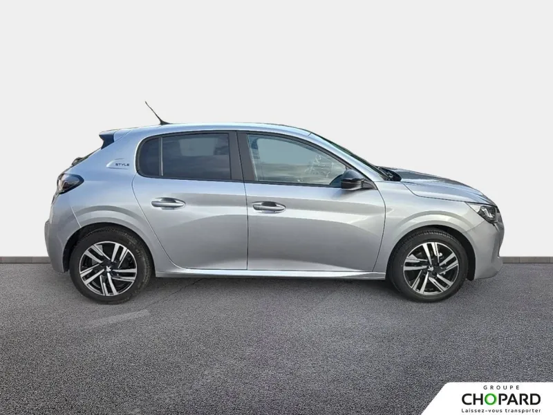 Image secondaire du véhicule 10