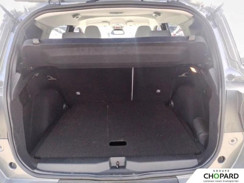 Image secondaire du véhicule 9