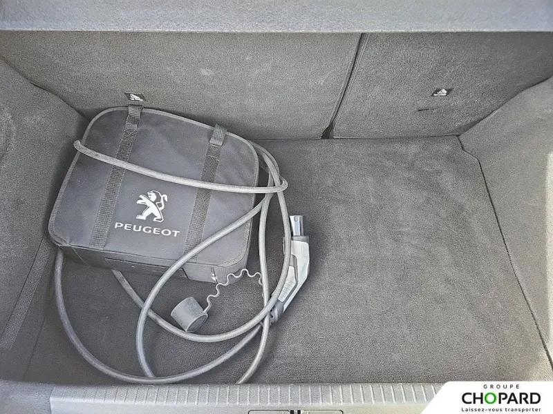 Image secondaire du véhicule 9