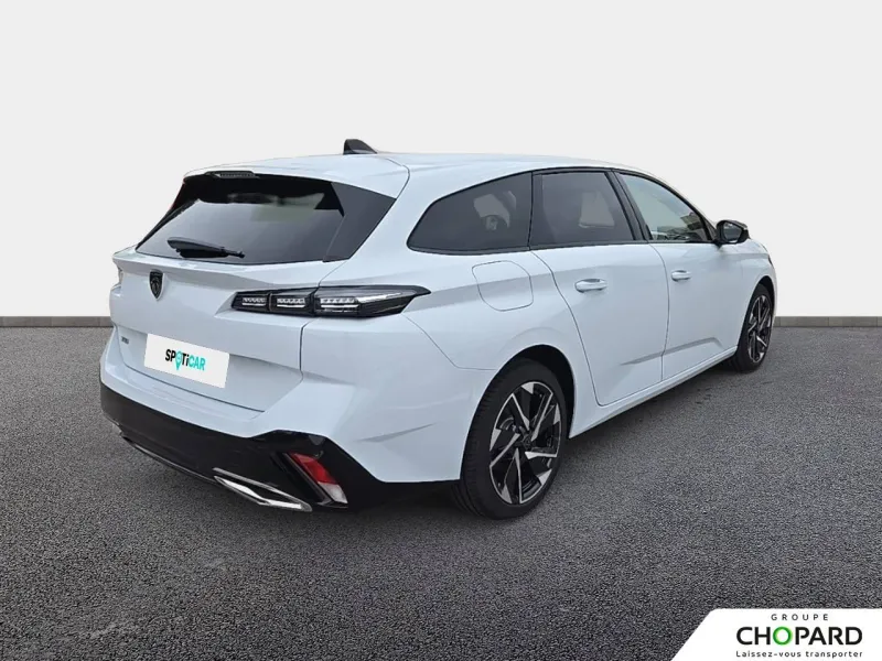 Image secondaire du véhicule 4