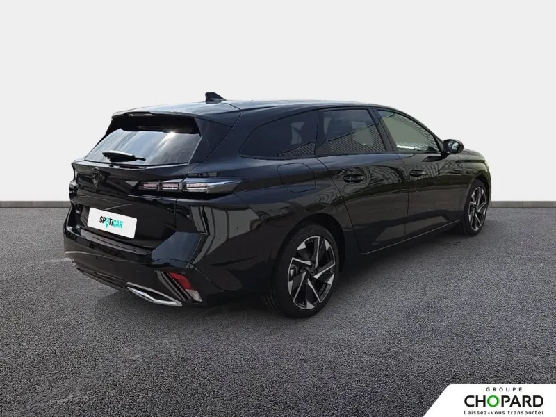 Image secondaire du véhicule 4