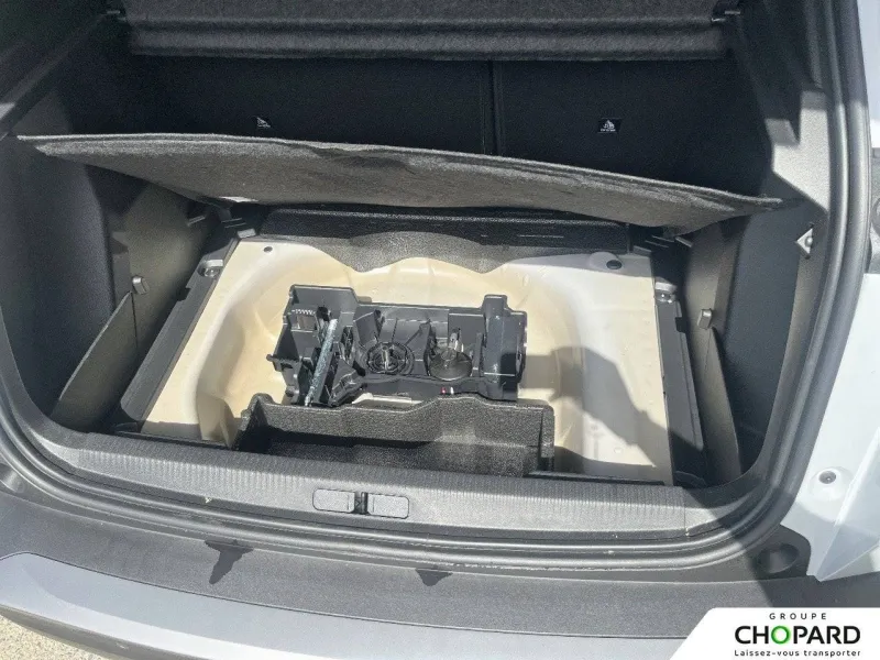 Image secondaire du véhicule 25