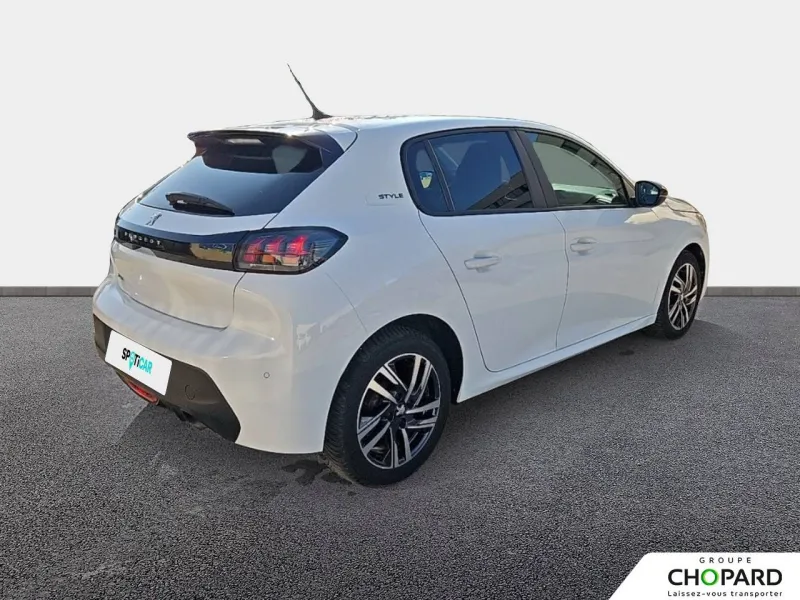 Image secondaire du véhicule 4