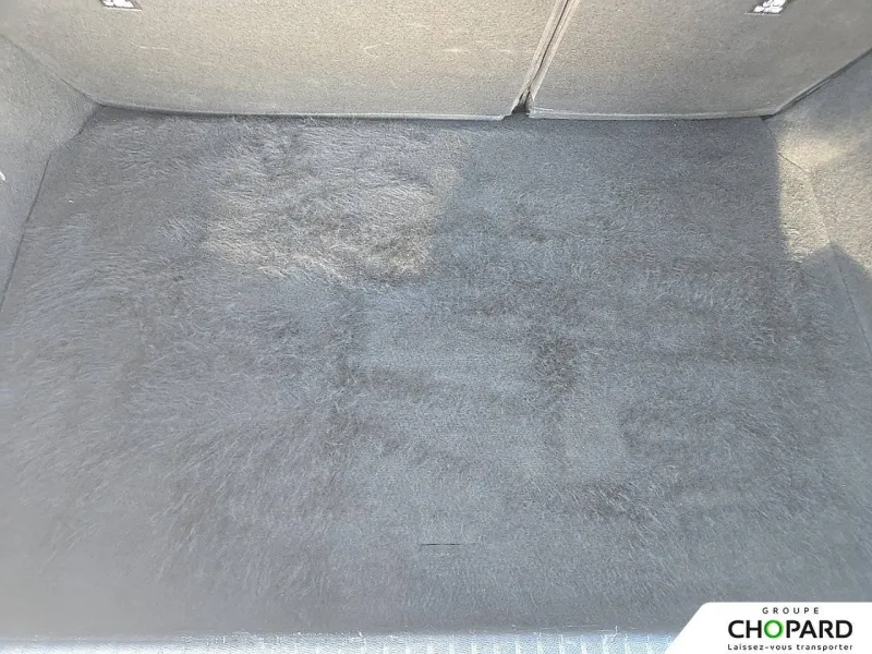 Image secondaire du véhicule 9