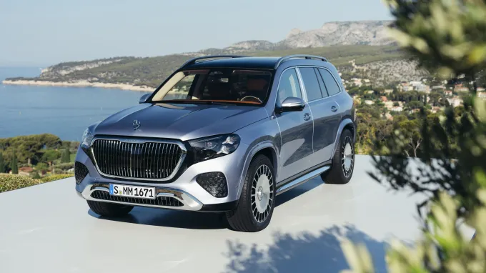 Mercedes GLS Maybach 2026 : 3/4 avant