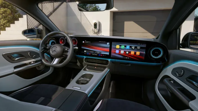 Mercedes GLA : Habitacle gris/bleu