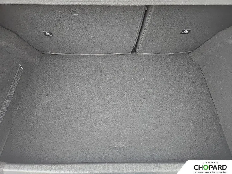 Image secondaire du véhicule 9