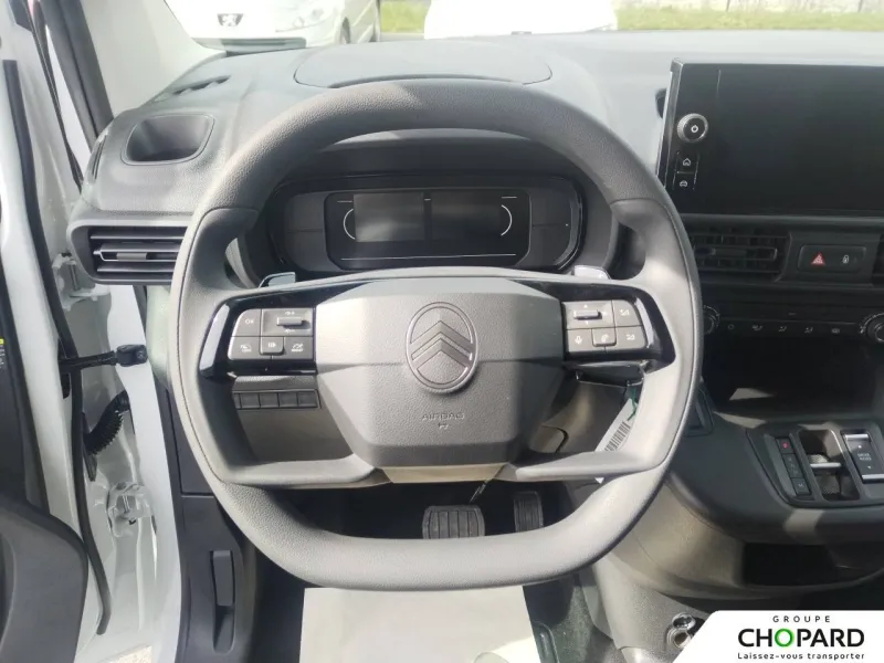 Image secondaire du véhicule 17