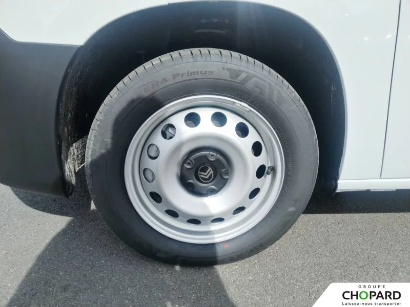 Image secondaire du véhicule 22