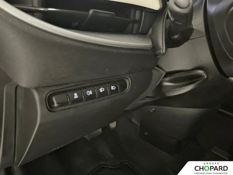 Image secondaire du véhicule 23