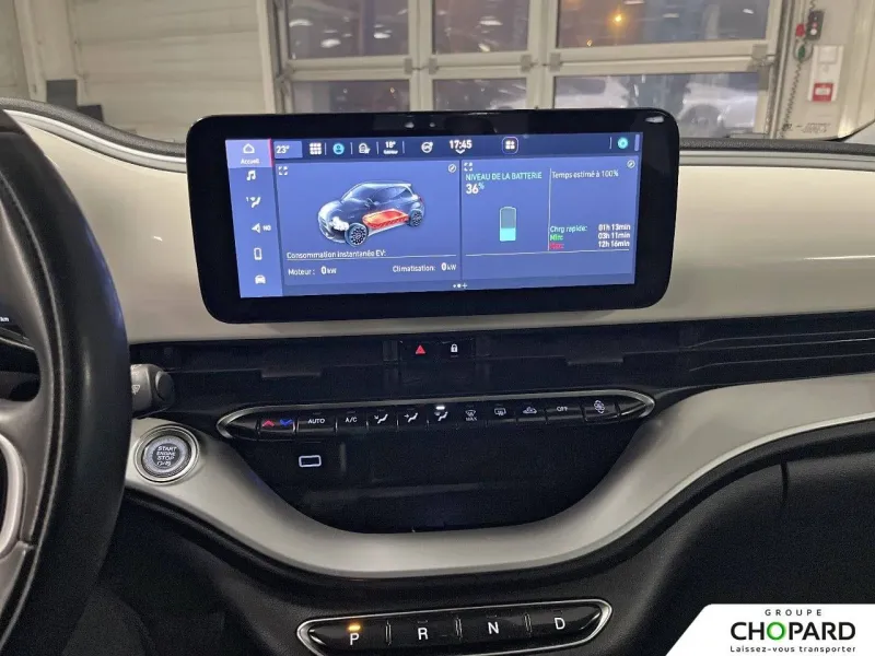 Image secondaire du véhicule 24