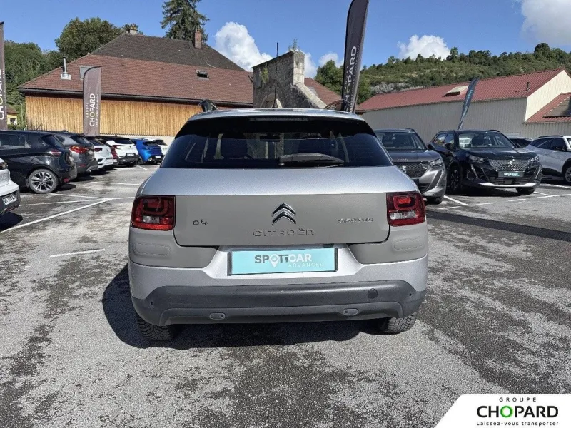 Image secondaire du véhicule 6