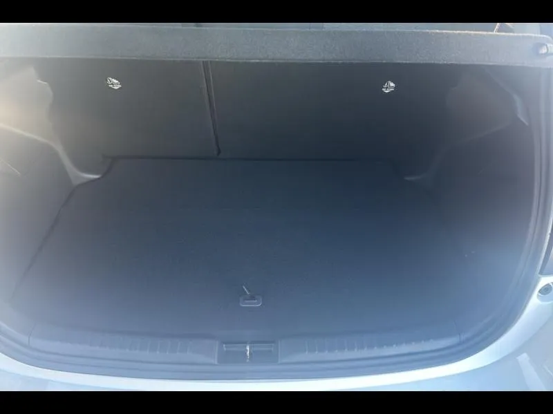 Image secondaire du véhicule 10