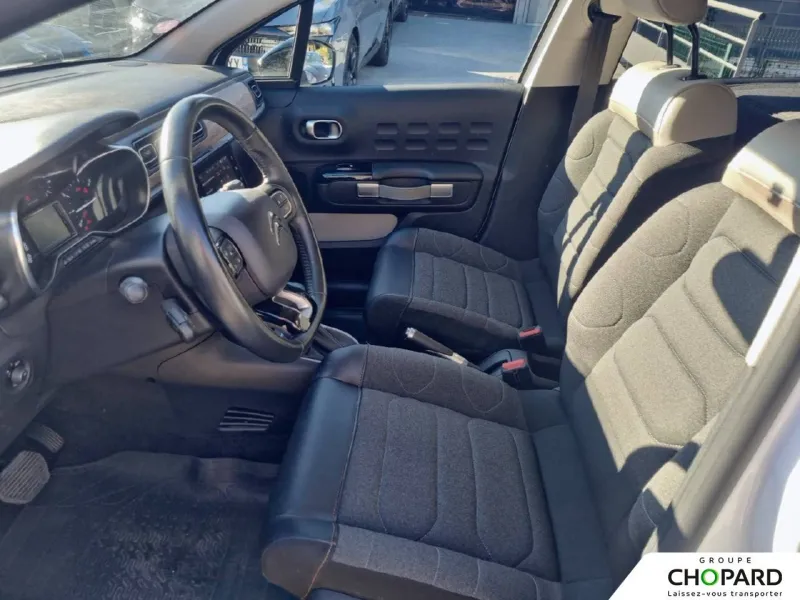 Image secondaire du véhicule 11