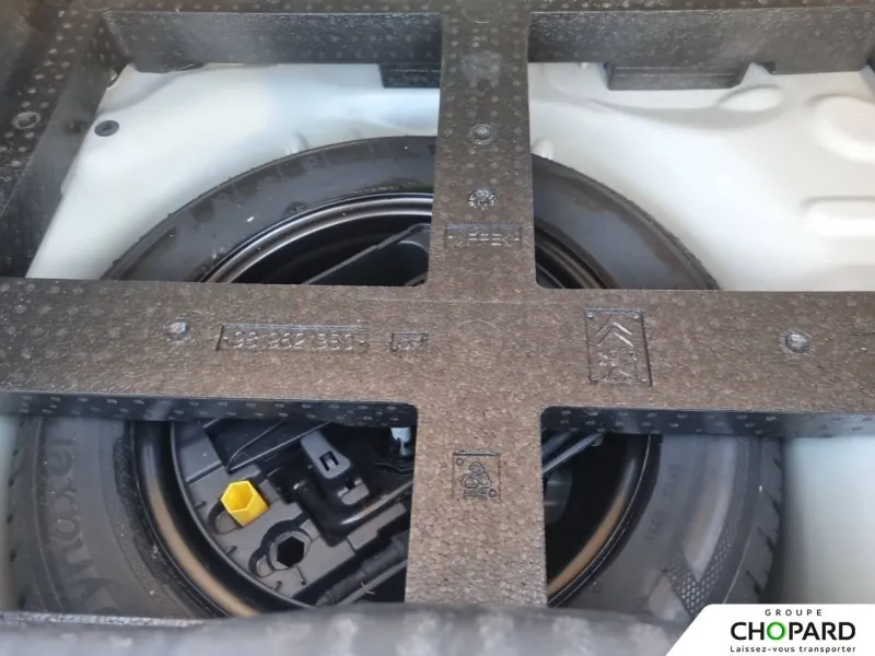 Image secondaire du véhicule 15