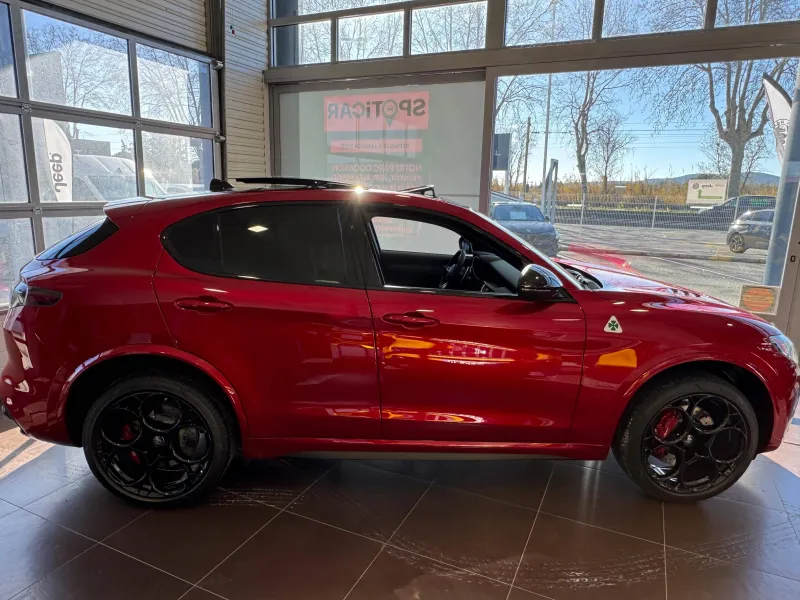 Image secondaire du véhicule 4