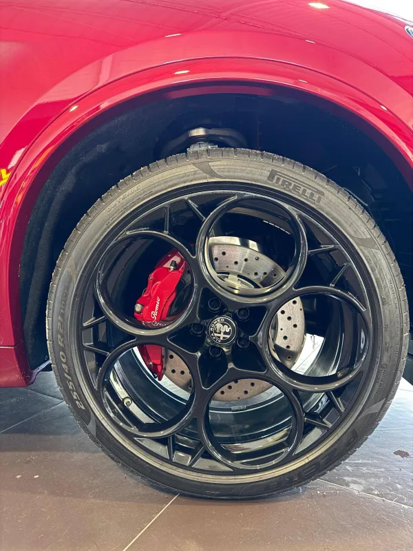 Image secondaire du véhicule 10