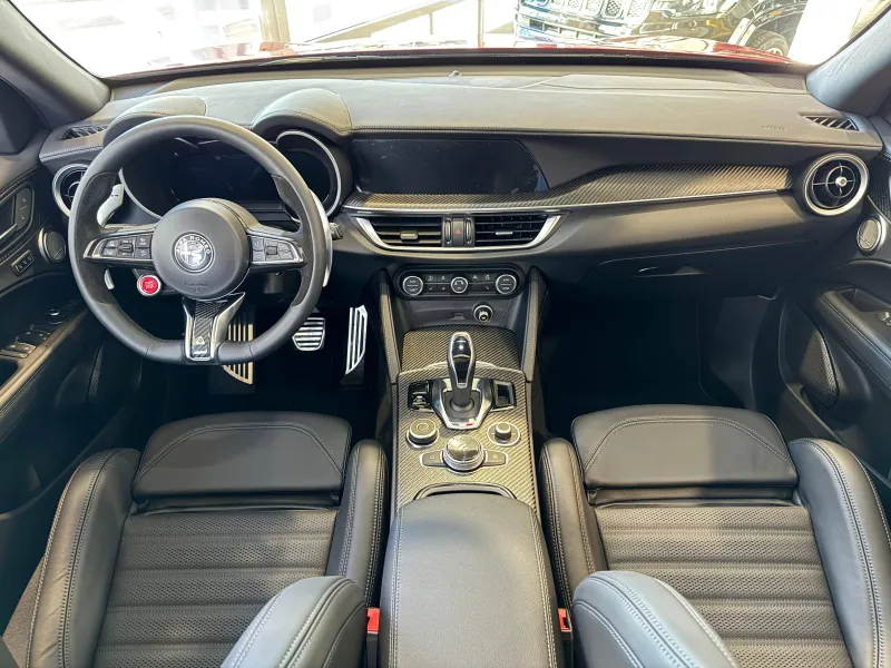 Image secondaire du véhicule 16