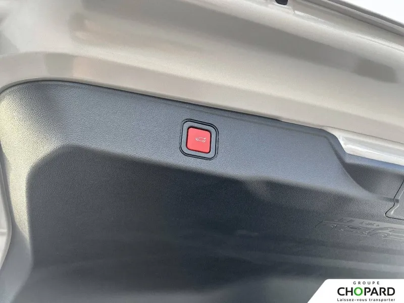 Image secondaire du véhicule 19