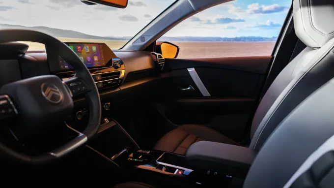 Citroën C4 2025 : intérieur de l'habitacle