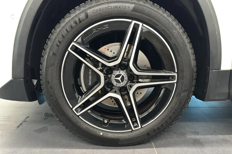 Image secondaire du véhicule 12