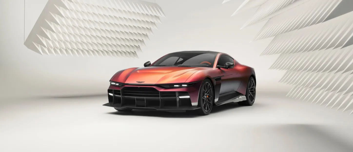 Aston Martin Valen : 3/4 avant