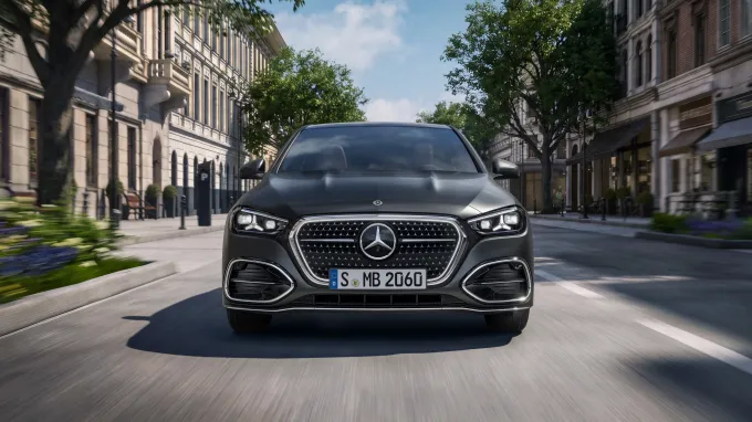Mercedes Classe C berline : Face avant