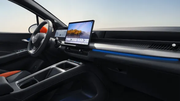 BYD Dolphin G DM-i 2026 : écran tactile