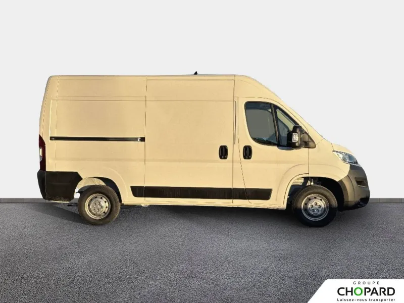 Image secondaire du véhicule 10