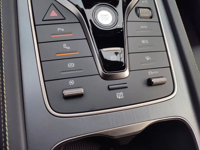 Image secondaire du véhicule 14