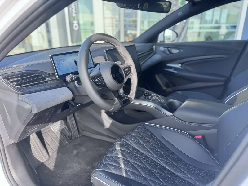 Image secondaire du véhicule 13