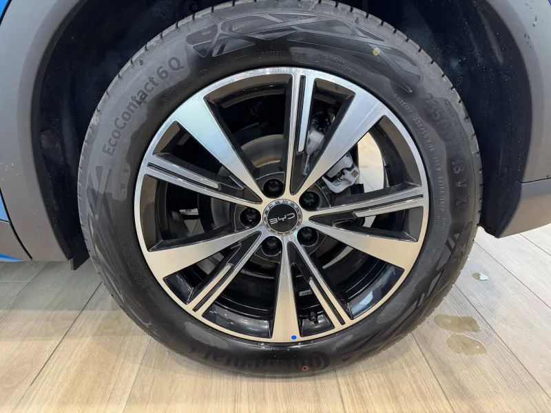 Image secondaire du véhicule 11