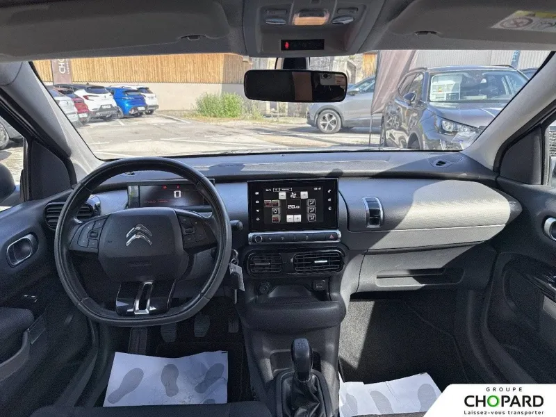 Image secondaire du véhicule 9