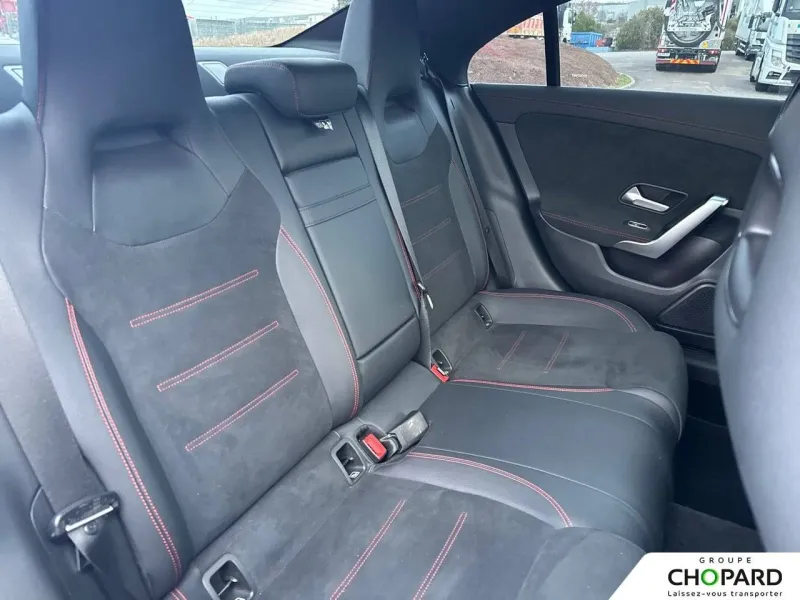 Image secondaire du véhicule 21