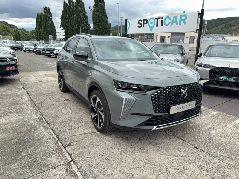 DS Automobiles DS 7 DS 7 BlueHDi 130 EAT8 DS Automobiles DS 7 DS 7 BlueHDi 130 EAT8 d'occasion chez DS Salon Vienne