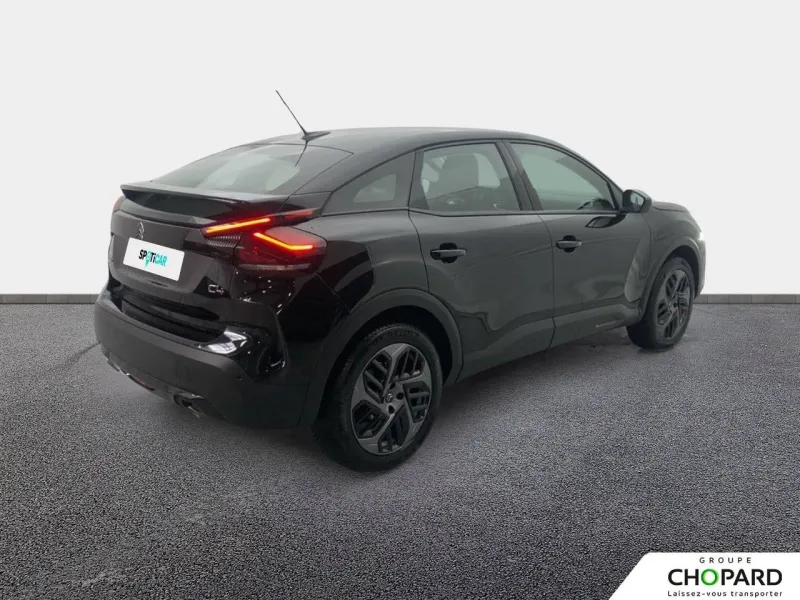 Image secondaire du véhicule 4