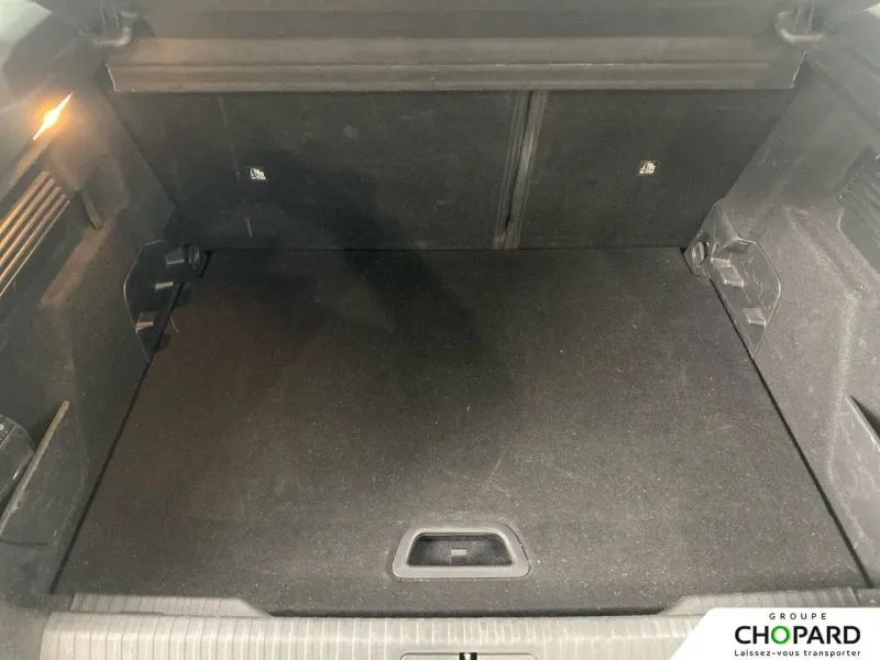 Image secondaire du véhicule 9