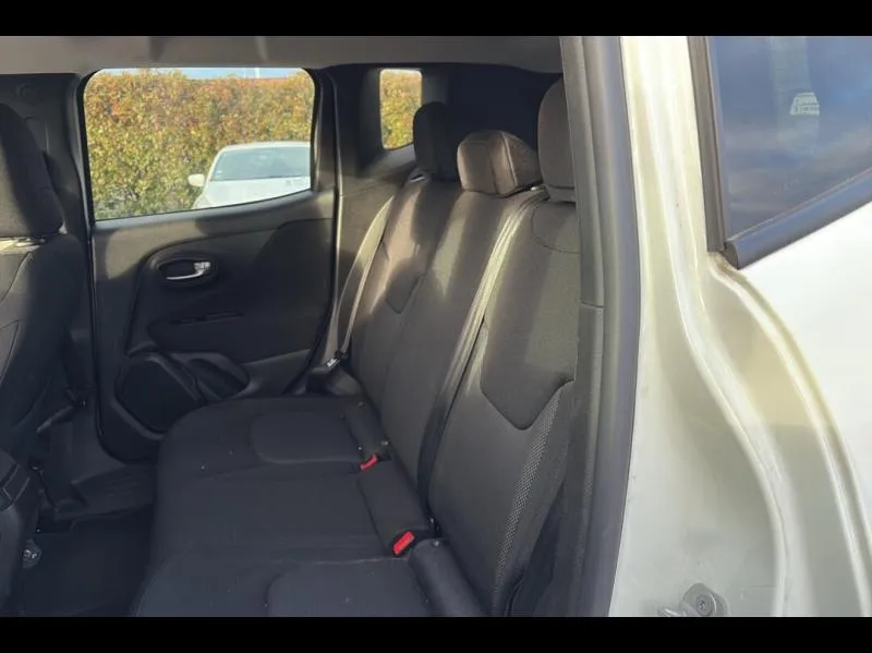 Image secondaire du véhicule 12