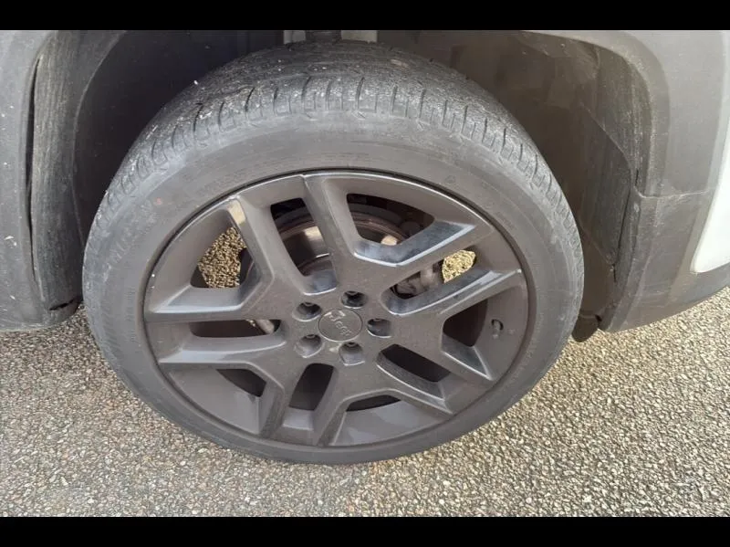 Image secondaire du véhicule 16