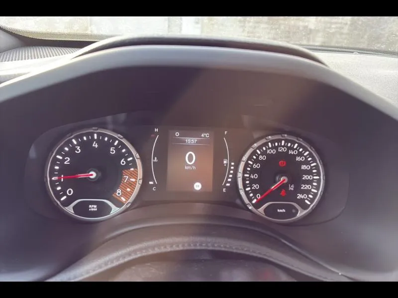 Image secondaire du véhicule 19