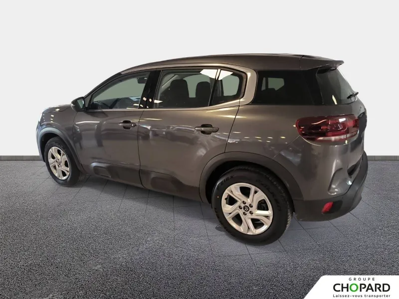 Image secondaire du véhicule 8