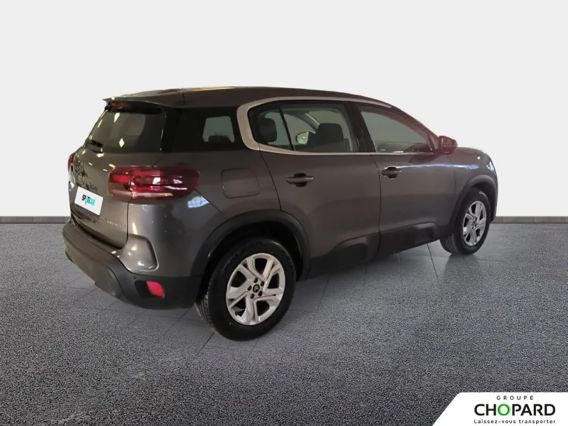 Image secondaire du véhicule 9