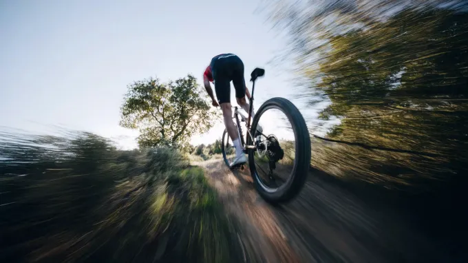 Specialized Epic : vue arrière contreplongée