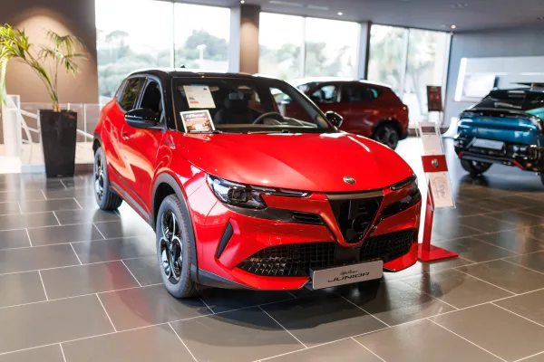 Alfa Romeo Cannes