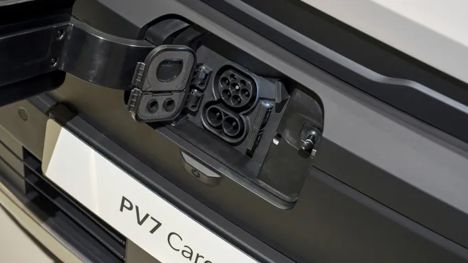 Kia PV7 : Prise