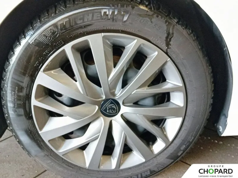 Image secondaire du véhicule 13