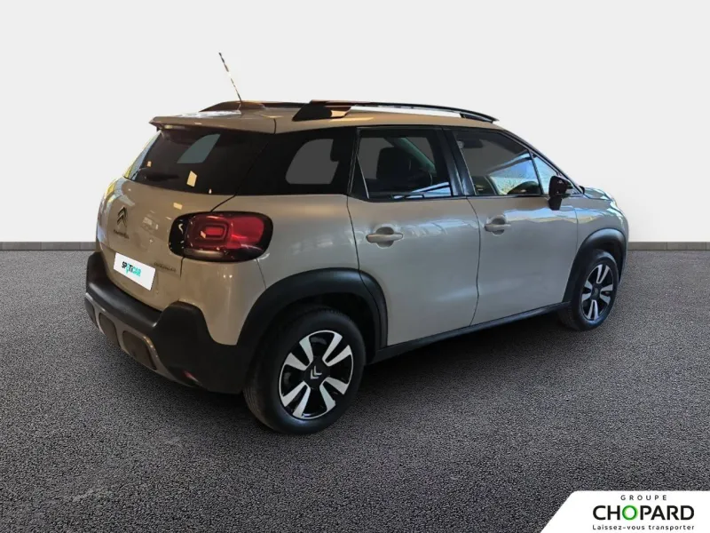 Image secondaire du véhicule 9