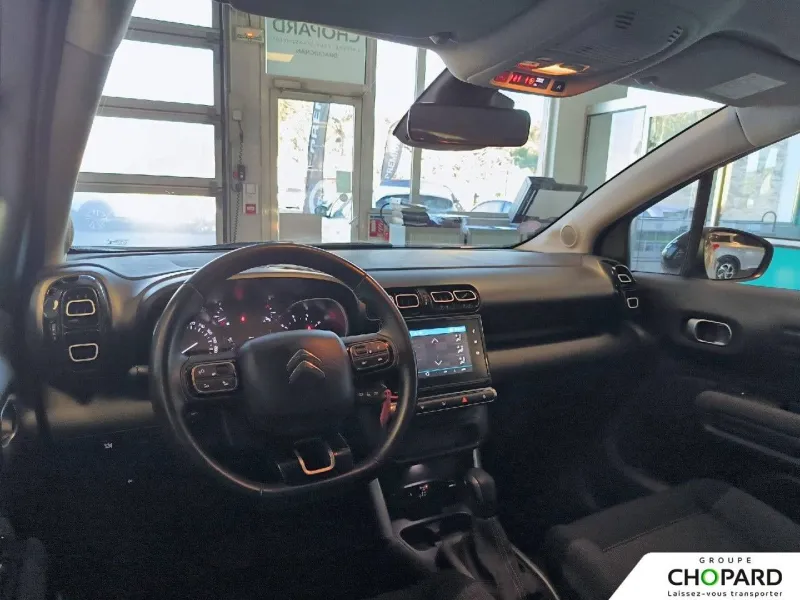 Image secondaire du véhicule 11