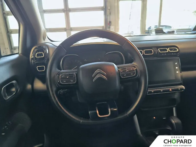 Image secondaire du véhicule 18