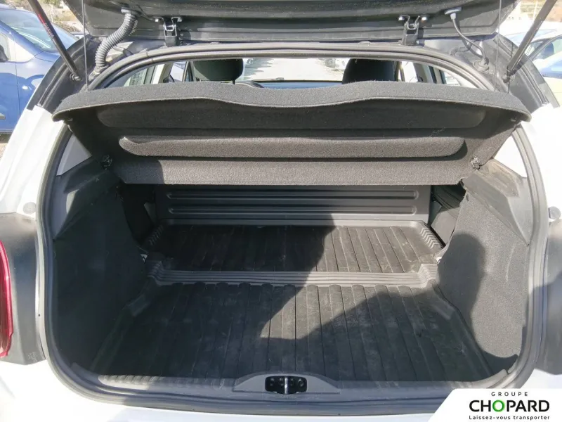 Image secondaire du véhicule 7